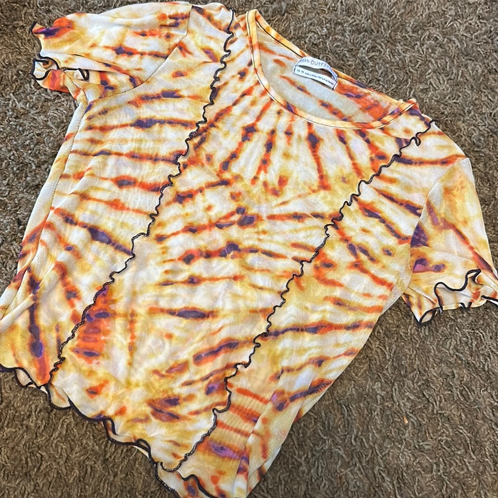 Urban‎ Outfitters Yellow Orange Mesh Trim Tee